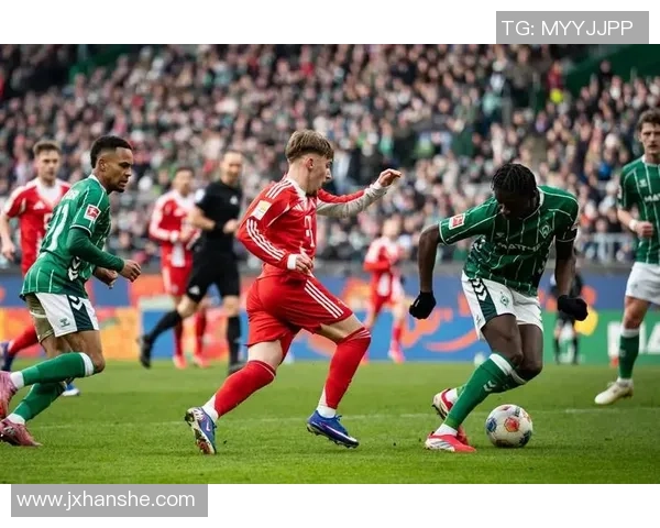 穆勒：看拜仁的竞赛是一种享用，卡尔正努力提高并享用竞赛